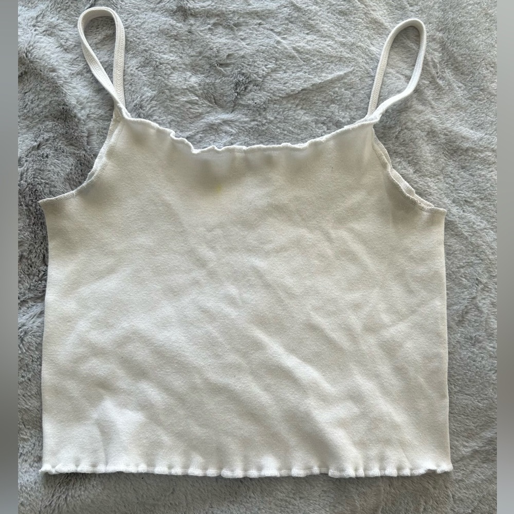 BRANDY MELVILLE RUFFLE TANK